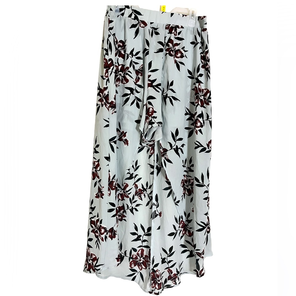 Charlotte Russe Skort Shorts skirt red flowers green light blue